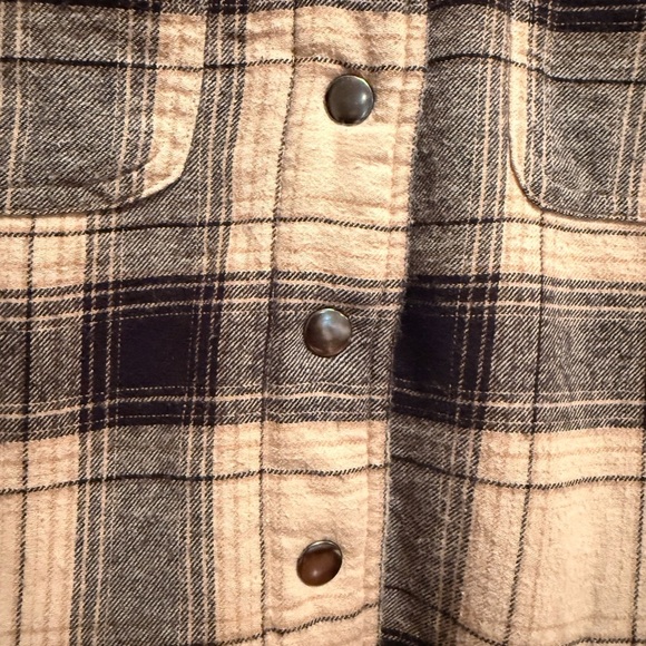 NWT Lucky Brand Women’s Size Small Black & Cream Sherpa Lined Flannel Shacket - Picture 6 of 16